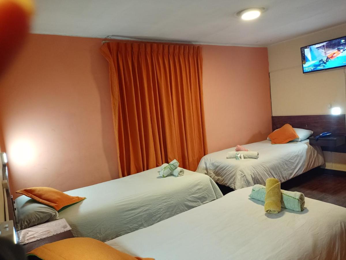 Isabela Hotel 拉巴斯 外观 照片