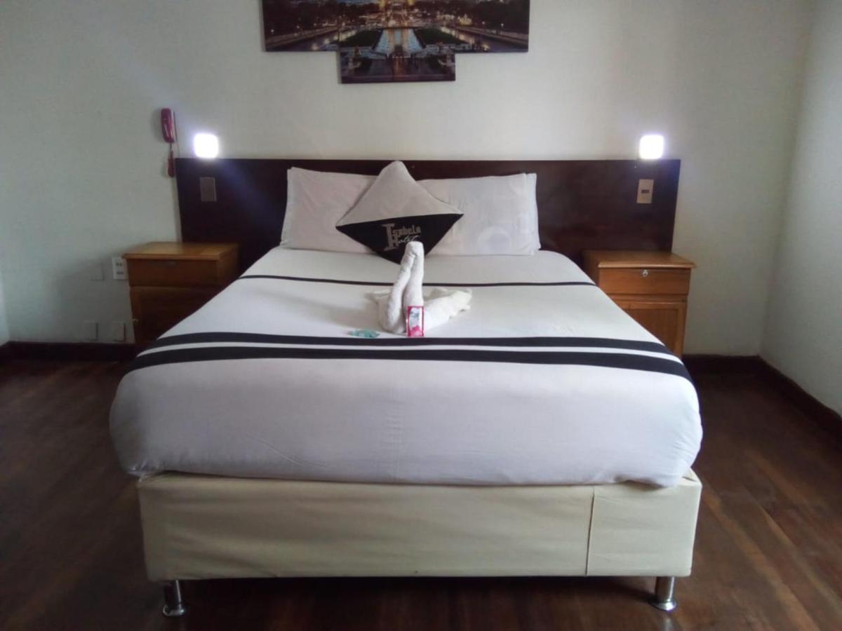Isabela Hotel 拉巴斯 外观 照片